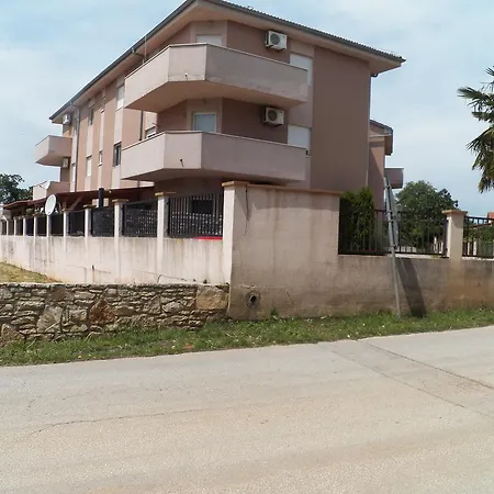 Apartment Dolcefarniente Liznjan