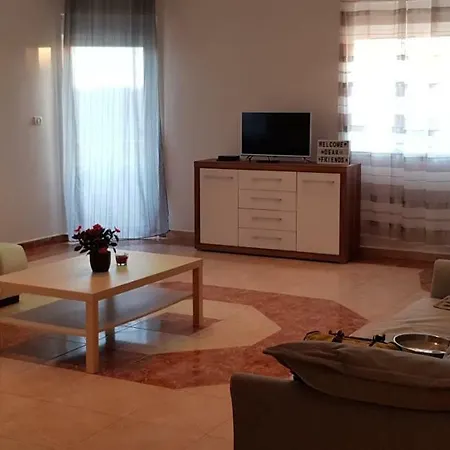 Dolcefarniente Apartment Liznjan
